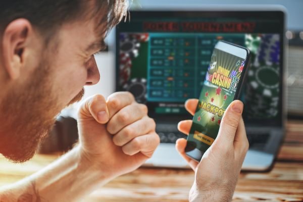 888 bet app ပရိုမိုးရှင်း Mobile APP ဖြင့် Bonus ရယူခြင်း မြန်မာ ကစားသမား
